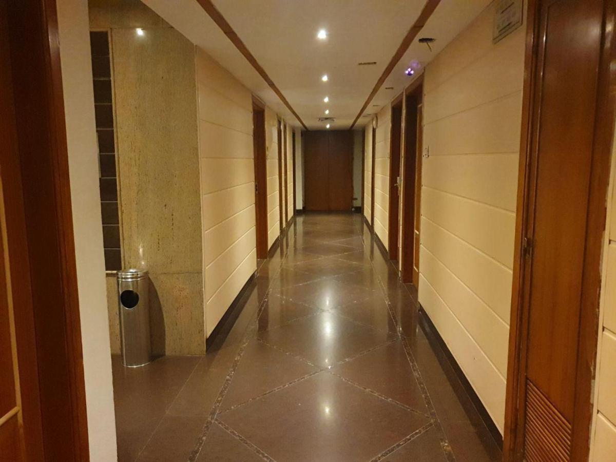 Hotel Punjab Palace Райпур Экстерьер фото